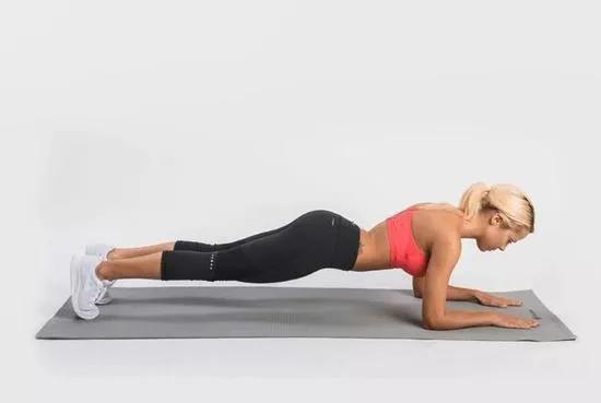 跑步後增強跑者關鍵核心訓練,助力提升穩定性和耐力 跑步後增強跑者關鍵核心訓練,助力提升穩定性和耐力