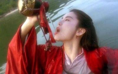 同樣是女扮男裝,這7位女演員的扮相,才叫尊重觀眾 同樣是女扮男裝,這7位女演員的扮相,才叫尊重觀眾