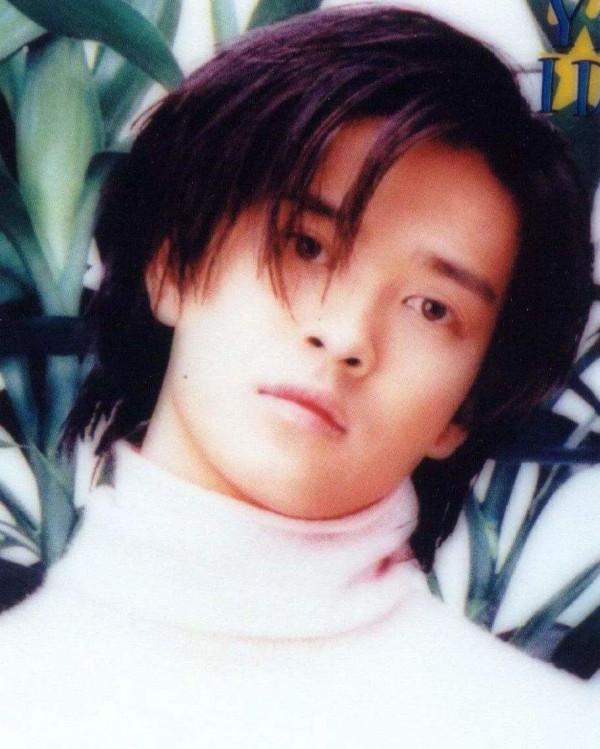 初見顏如冠玉，再見肥頭大耳！這10位男星的臉，讓女人好心碎