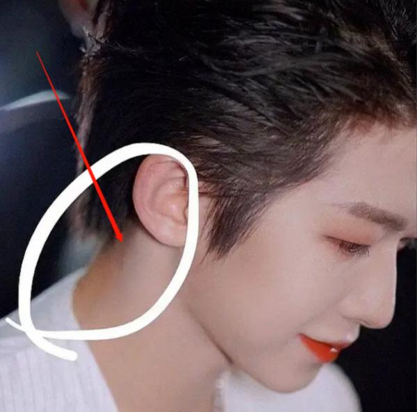 男偶像為了變白簡直拼了，劉宇拔腿毛，他們被曝要求塗最白的粉底