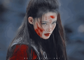 有種女演員的美叫作：髮型越凌亂，人物越狼狽，她就越&OpenCurlyDoubleQuote;驚豔&rdquo;