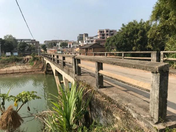 文旅中國0009:廣東省最大古梁家莊園,有炮樓碼頭為何人去樓空? 文旅中國0009:廣東省最大古梁家莊園,有炮樓碼頭為何人去樓空?