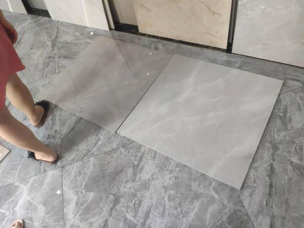 以前不懂，瓷磚一塊100多；其實裝修買瓷磚最好別超“70”