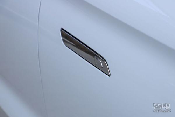 雙晶片/MR混合現實/AR實景 體驗R汽車MARVEL R