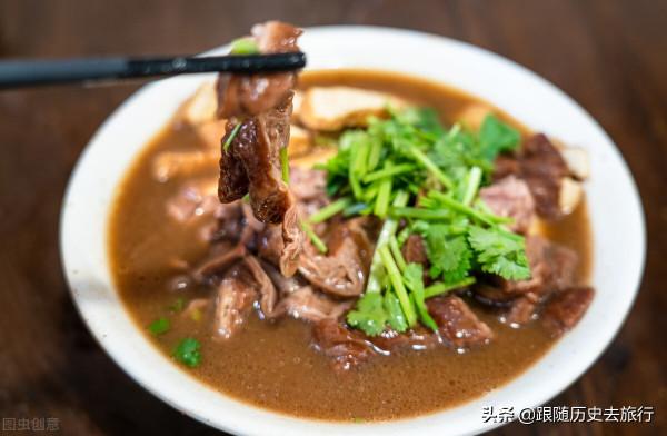 北京真的是美食荒漠嗎？來嚐嚐這些京味小吃，應該能掃走你的偏見