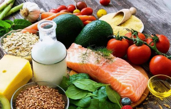 不吃晚餐的養生方式，這類人不適合，會有這三種危害