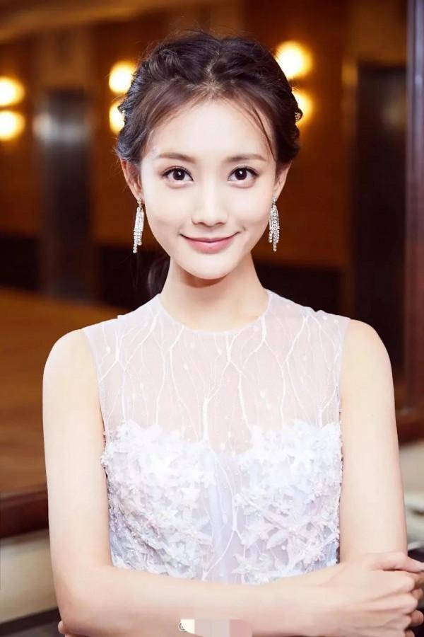 李一桐，美的可愛