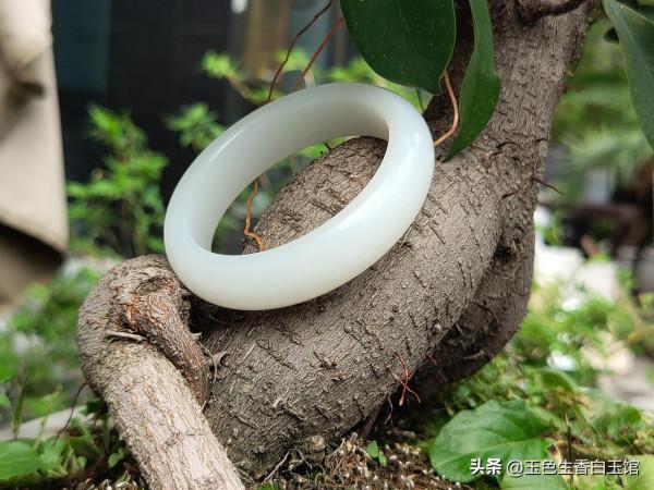 臻品｜［春風十里獨步］60.5圈素紋平安鐲