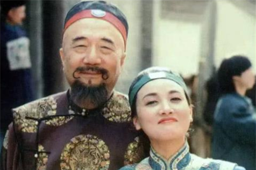 知名演員李丁:去世11年後兒子早逝,與妻子相伴57年的愛讓人淚目 知名演員李丁:去世11年後兒子早逝,與妻子相伴57年的愛讓人淚目