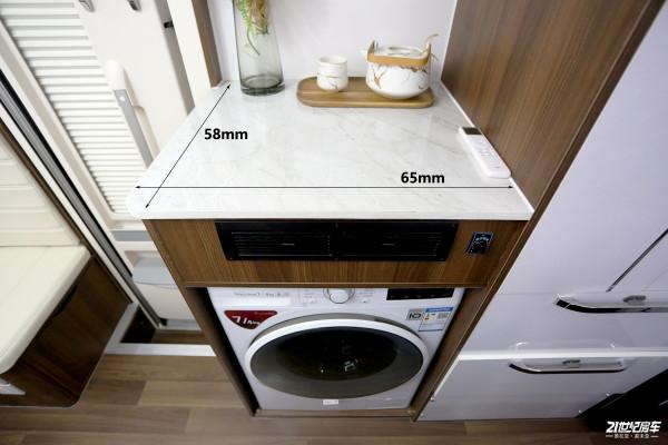 48V能源供給/大空間/水電的房車 法美瑞海角7號後廚房版頗具實力 48V能源供給/大空間/水電的房車 法美瑞海角7號後廚房版頗具實力