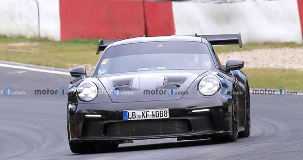 保時捷GT3 RS諜照再次曝光,預計明年上市 保時捷GT3 RS諜照再次曝光,預計明年上市