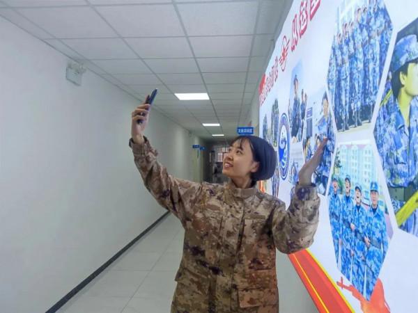 帥炸！全國首次！女兵授劍儀式來了