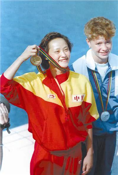 高敏的故事:第一位跳水女皇,16歲開啟高敏時代,6年拿70枚金牌 高敏的故事:第一位跳水女皇,16歲開啟高敏時代,6年拿70枚金牌