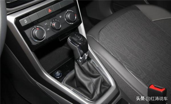 女生買輛大眾途鎧怎麼樣?配1.5L和1.4T,好看好開的合資小型SUV 女生買輛大眾途鎧怎麼樣?配1.5L和1.4T,好看好開的合資小型SUV