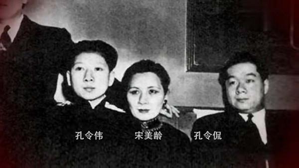 1952年，吳國楨參加蔣介石壽宴，返程發現車子被蔣做手腳
