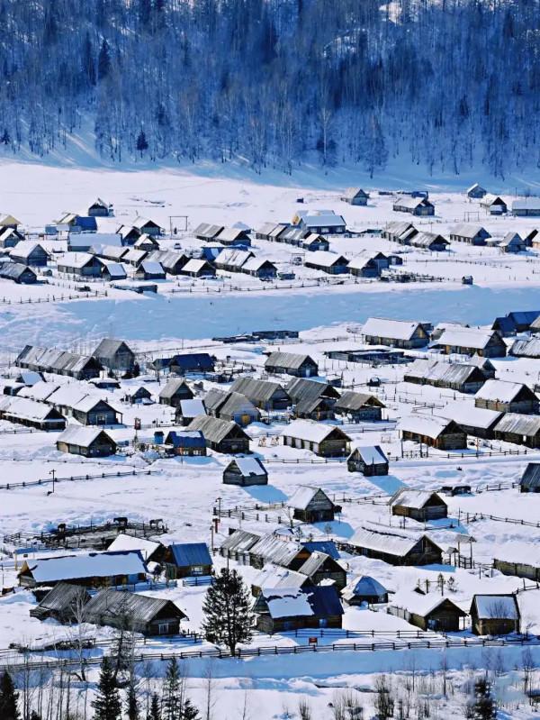 阿勒泰的冰雪風情