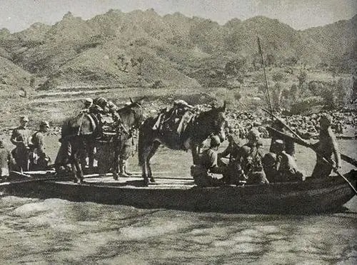 魯南軍區擊斃混世魔王，山東人民欣喜若狂，抬著屍體遊行洩憤