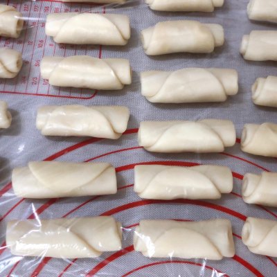 這道糯米餡老婆餅~下午茶一上桌,我的筷子就沒停過 這道糯米餡老婆餅~下午茶一上桌,我的筷子就沒停過