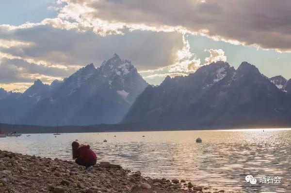 等疫情結束後，我們去撿石頭吧