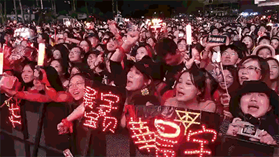 “火星男孩”華晨宇,和他靠著“不食人間煙火”人設乾的事兒 “火星男孩”華晨宇,和他靠著“不食人間煙火”人設乾的事兒