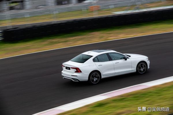 沃爾沃不止主打安全 也敢講操控了? 沃爾沃不止主打安全 也敢講操控了?