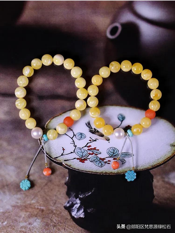 牢記,這些怕失水的寶玉石,在秋季不保養就廢了 牢記,這些怕失水的寶玉石,在秋季不保養就廢了