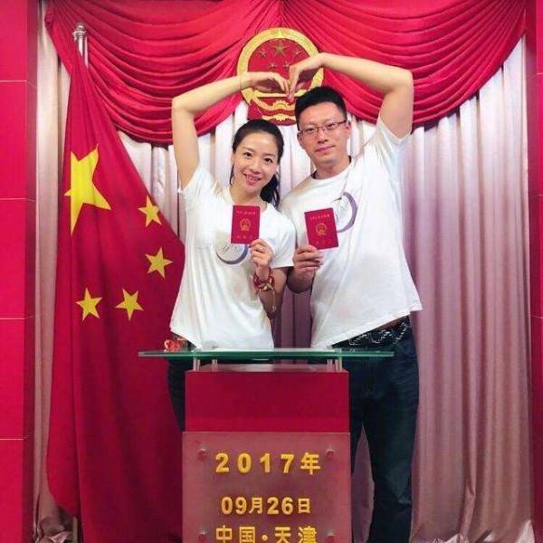 中國女排魏秋月：亞洲最美二傳，嫁郎平助教，與丈夫15歲就相識