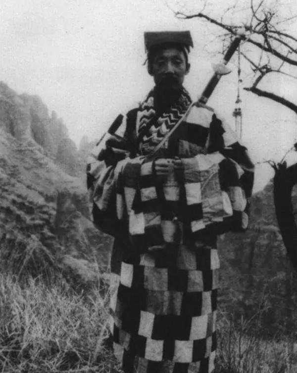 “亂世道士下山，盛世和尚斂財”，抗戰8年，道教在做什麼？