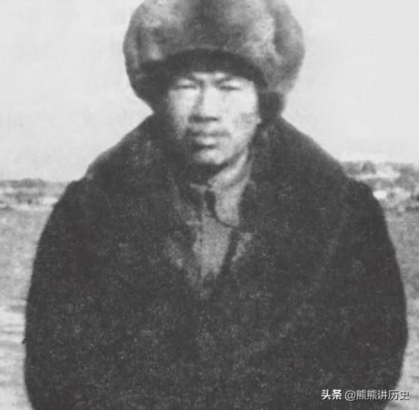 哪三位將領,既是某個軍的首任軍長,又是某個兵團的首任司令 哪三位將領,既是某個軍的首任軍長,又是某個兵團的首任司令