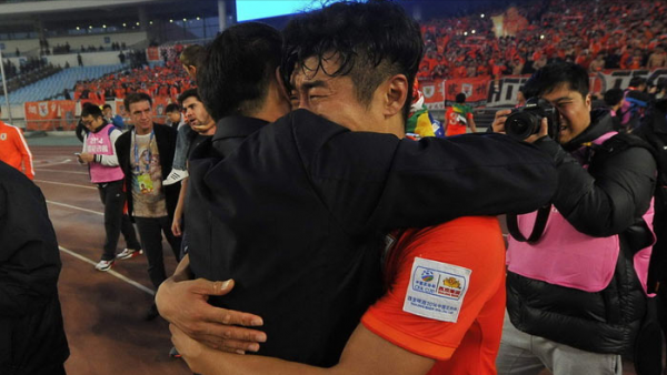 泰山隊日曆之12月22日：2013年“命硬”庫卡出任泰山隊主帥