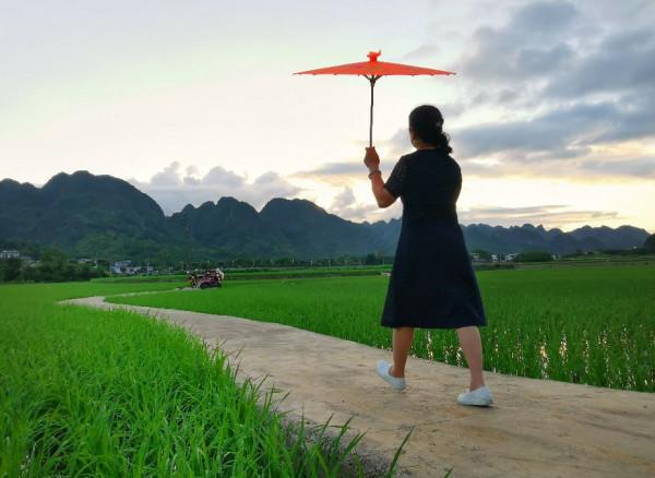 跑過關興公路嗎？說“自駕必去”，200公里我玩出了“貴州味道”