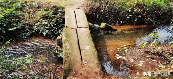 飛天山徒步，竟誤入桃源深處