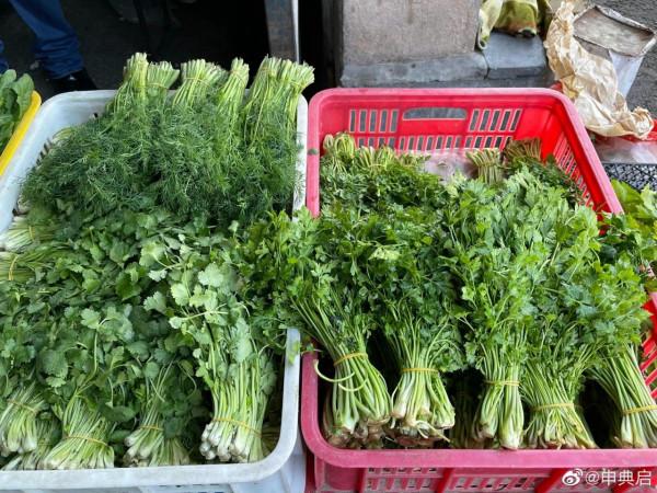 亞美尼亞埃裡溫傳統市場，飲食文化豐富且物價便宜，物產令人震撼