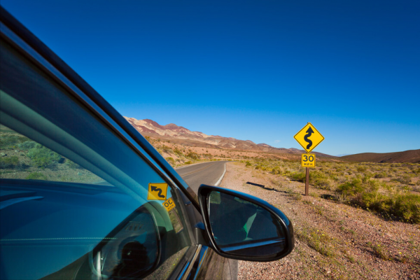 你知道死亡公路嗎？敢去的都是老司機，沒有一輛車敢超速