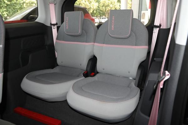 詳解寶駿E300，顏值、配置都不錯，但價格有點小貴，6.48萬起