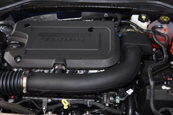 合資中級家轎之爭:美系君越對比德系帕薩特 合資中級家轎之爭:美系君越對比德系帕薩特