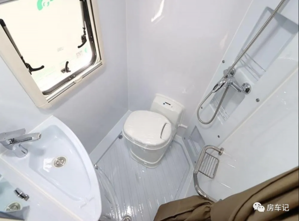 大水大電大空間！顏值還非常高！火星1號房車強勢來襲