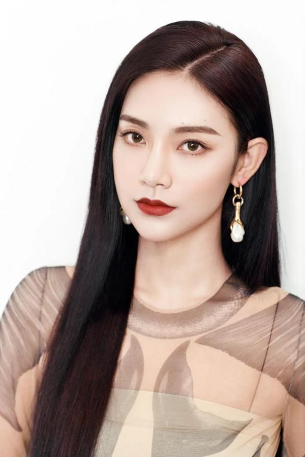 迪麗熱巴式清冷美人妝，普通人竟然也能擁有？