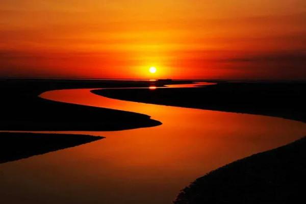 「沁園春」黃河