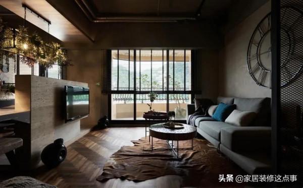 80後小哥不走尋常路，把家裝成“赤貧風”，網友：父母看到要心疼