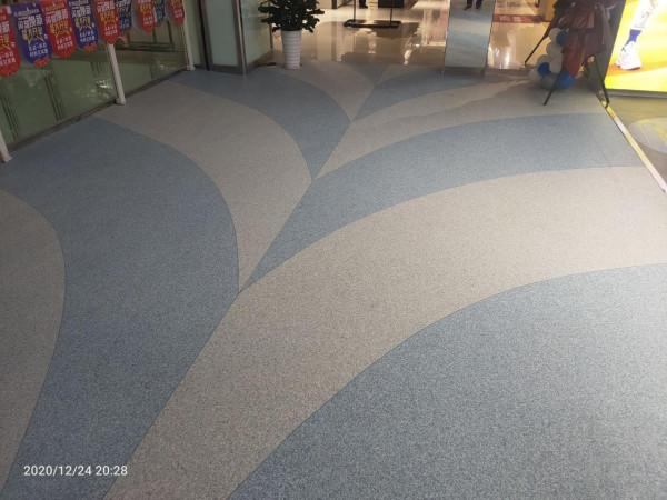 決定商用pvc地板價格的因素有哪些？