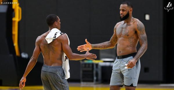 拉簡-隆多:小丑在殿堂,大師在流浪 拉簡-隆多:小丑在殿堂,大師在流浪