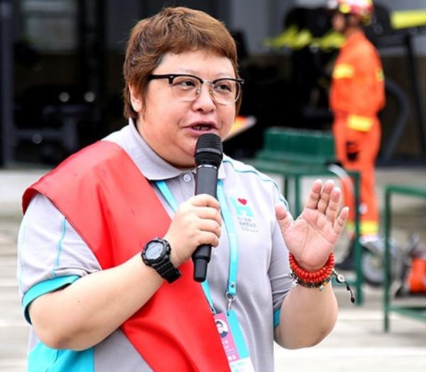 央視主持管彤:感情開竅晚,42歲才做媽媽,現在過得怎麼樣? 央視主持管彤:感情開竅晚,42歲才做媽媽,現在過得怎麼樣?