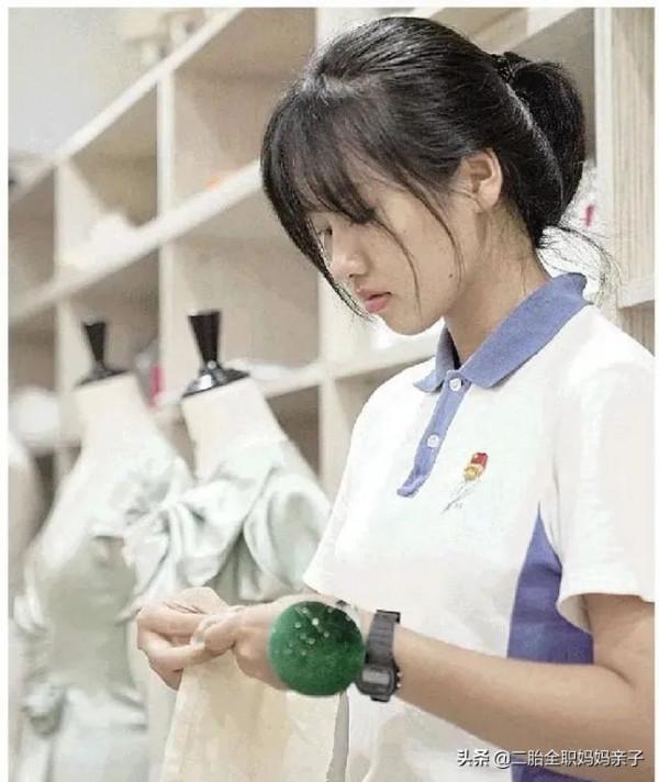 00後職校女生爆紅，“打臉”眾人：選高中還是中職？讓興趣決定