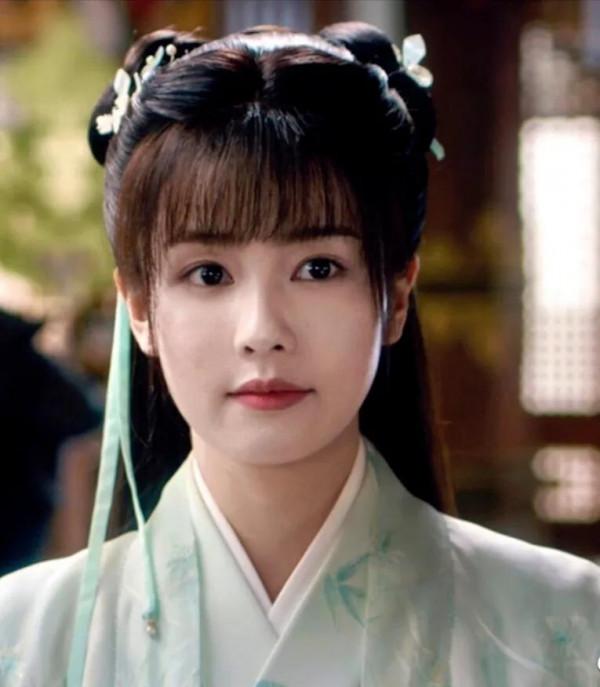 造型不行別尬吹，這6位飄帶造型太有靈氣，隨風飄逸氛圍感拉滿