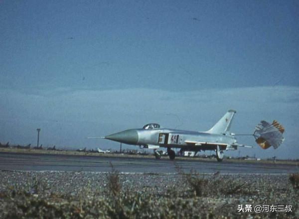 客機殺手蘇15，殲8II的蘇聯假兄弟，從未實戰卻屢次擊落客機