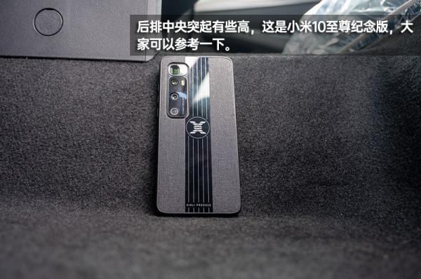 不再是“套娃臉” 新款大眾帕薩特到店實拍