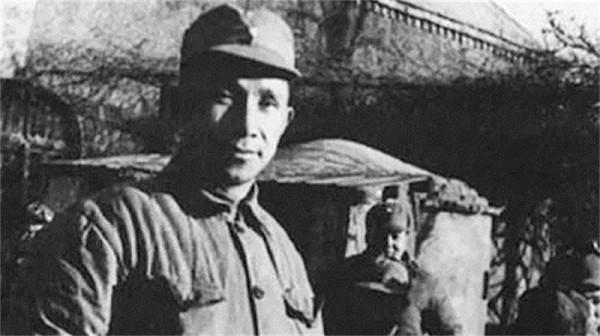 新四軍團長湯景延，率部投靠日軍，為什麼粟裕反而十分高興？