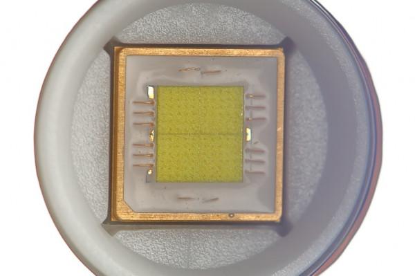 神劍破空OLIGHT二代神劍Javelot Pro2評測