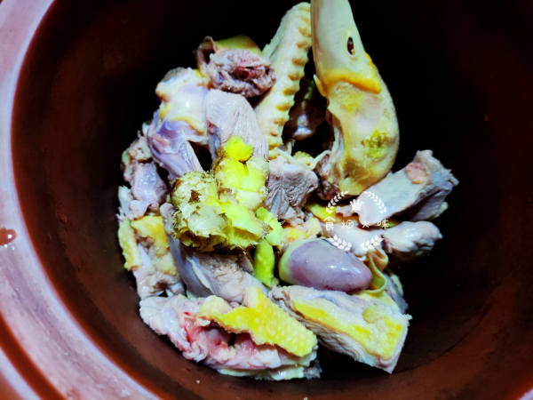 天冷了這湯多喝，滋補還營養，湯汁濃郁鮮甜，下肚暖暖好舒服